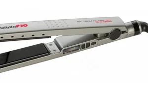 Placă Profesională De Întins Părul Cu Lățime de 28mm BaBylissPro The Straightener
